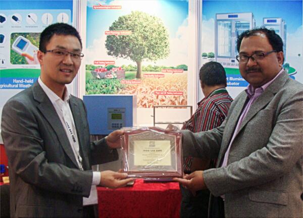 �������r�c���⹫˾�ߌ������g�аl�ˆT�M�н�������