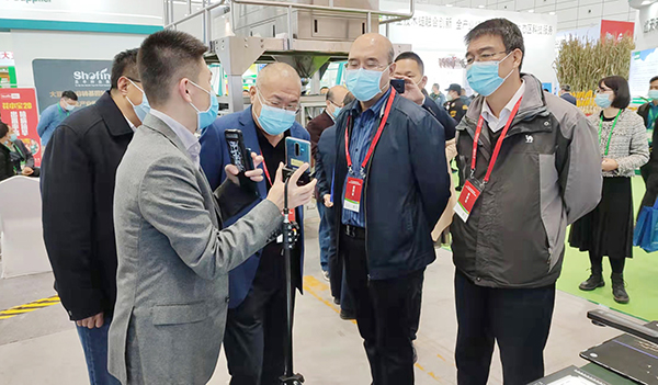 ���I(l��ng)��(d��o)��(zhu��n)���W�R�������r(n��ng)չλ