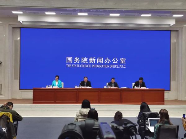 ����Ժ���k������2021��1��13�գ�������������10�r�e�����l����