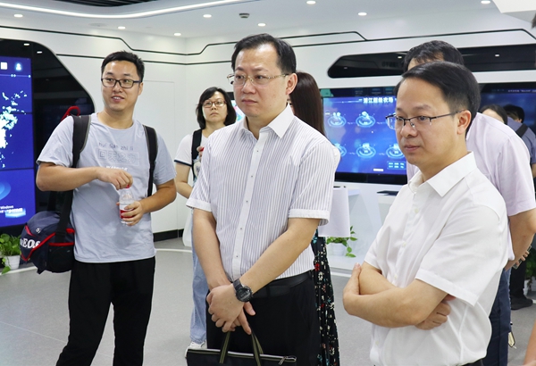 ����Ժ�Lһ�Ѕ��^�������r�������rչ�d