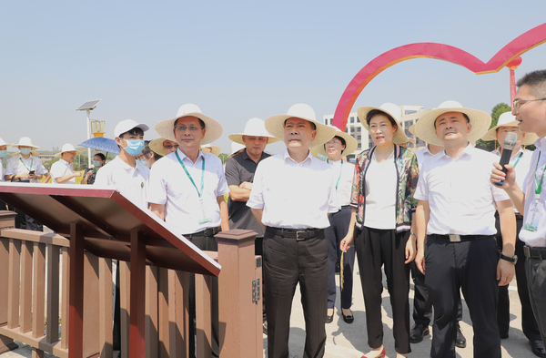 �c�������I(l��ng)��(d��o)�F(xi��n)���^Ħ�������r(n��ng)֧�ν��O(sh��)�����ķN�I(y��)�ƌW(xu��)Ժ��ɽ����